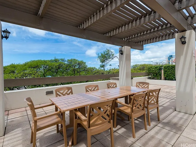 1650 Ala Moana Blvd #503 — Photo 12