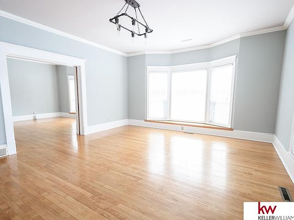 5th image of 526 N National Ave