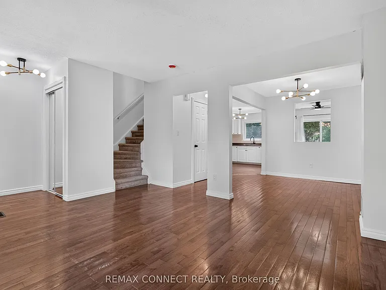 829 Cavan Ct — Photo 7