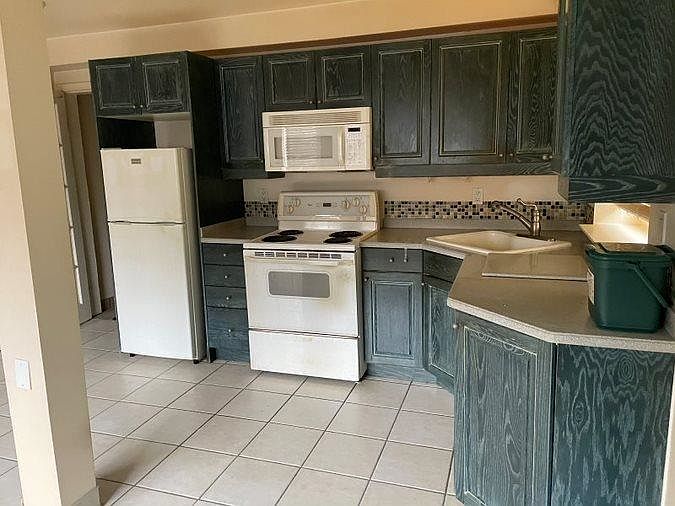 2nd image of 1590 W 10th Ave #1