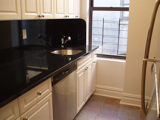 Rented by John O'Kelly Real Estate | media 17