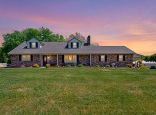 415 S Dogwood Dr, Berea, KY 40403