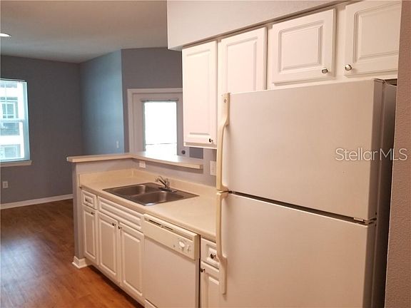5th image of 1910 E Palm Ave APT 10210