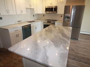 130 Bay View Ave, Salem, MA 01970