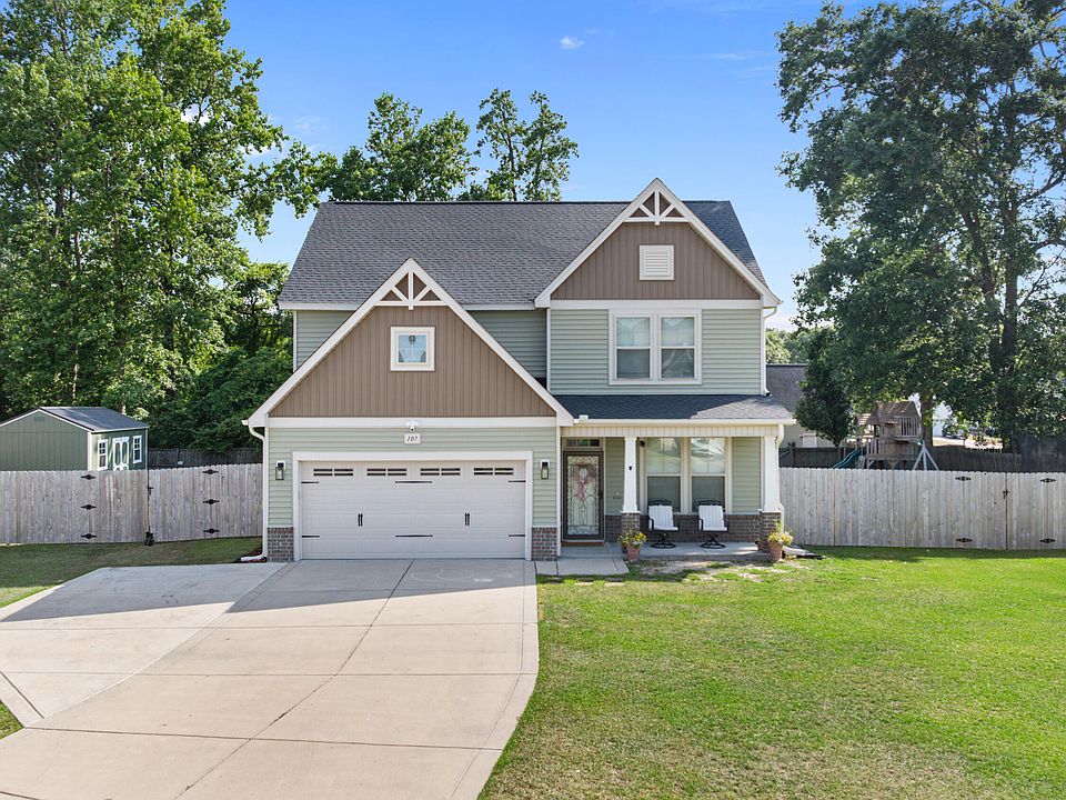 1st image of 107 E Berkshire Court