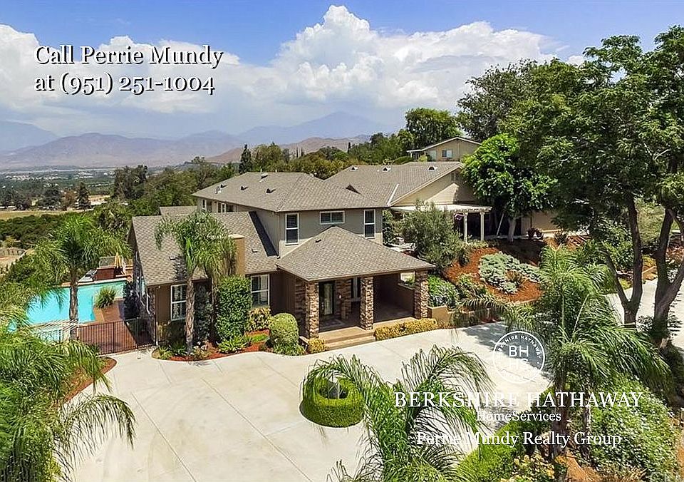 1st image of 201 La Colina Dr