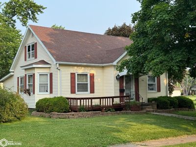 106 S Franklin St, Le Grand, IA, 50142