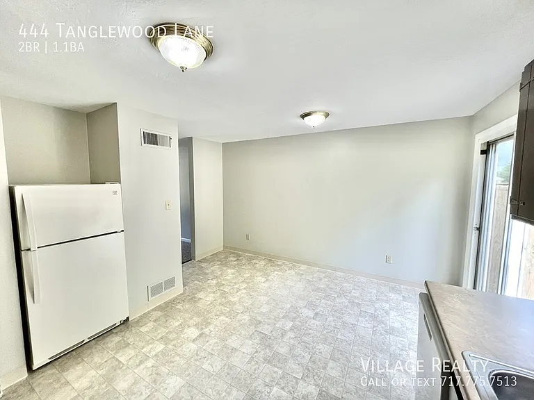 444 Tanglewood Ln — Photo 67