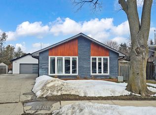 5 Jenson Ct, Toronto, ON M9W4P3