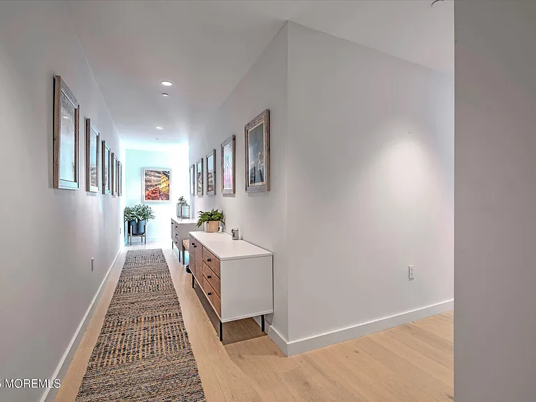1101 Ocean Ave #1102 — Photo 5