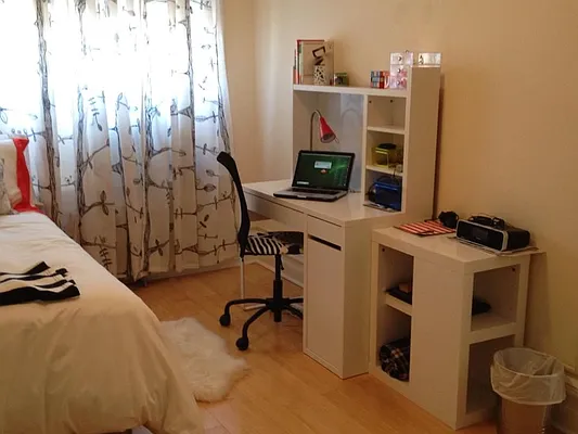 Rented by Newcastle Realty Services | media 28