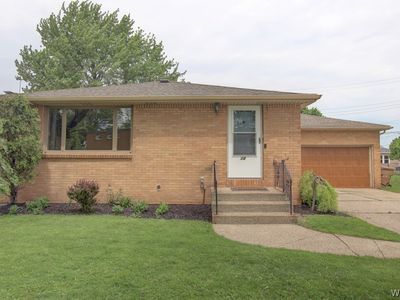 14 Lydia Ln, Cheektowaga, NY, 14225