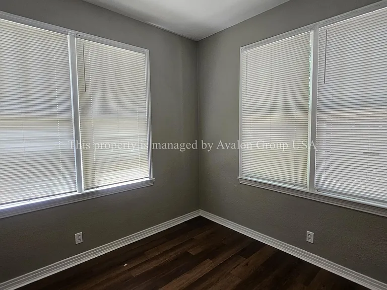 6510 Avalon St — Photo 25