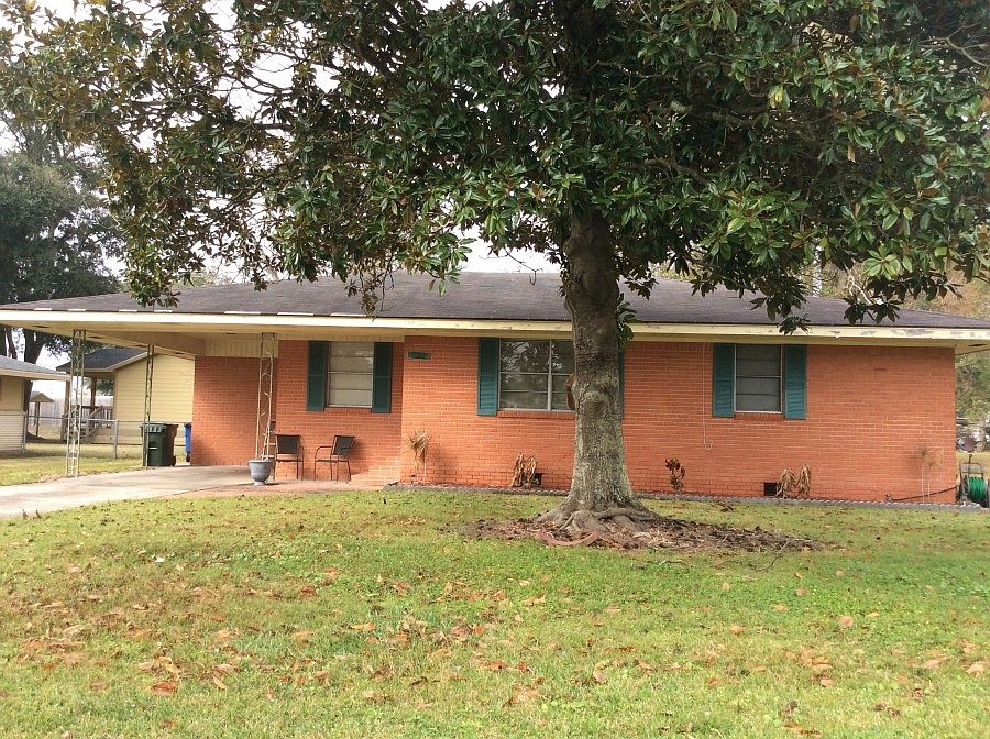 1st image of 522 Caroline St