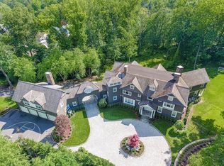 71 Hillside Ave, Short Hills, NJ 07078