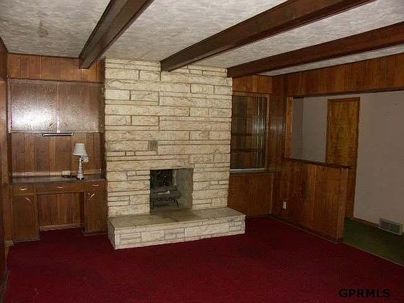 2nd image of 7863 Lakeview Dr