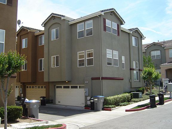 4th image of 3278 Lago De Como Pl