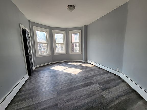 2nd image of 34 Norwood St #2E