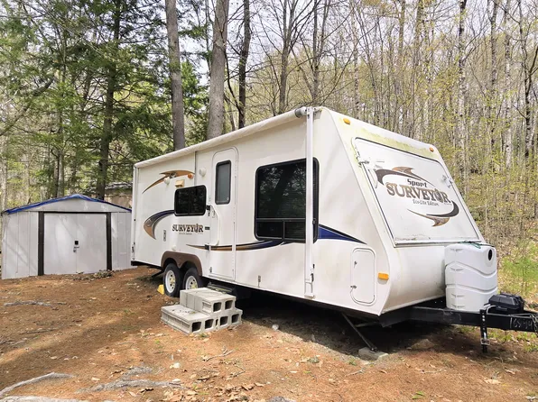 40 Knob Hill Road, Naples, ME 04055