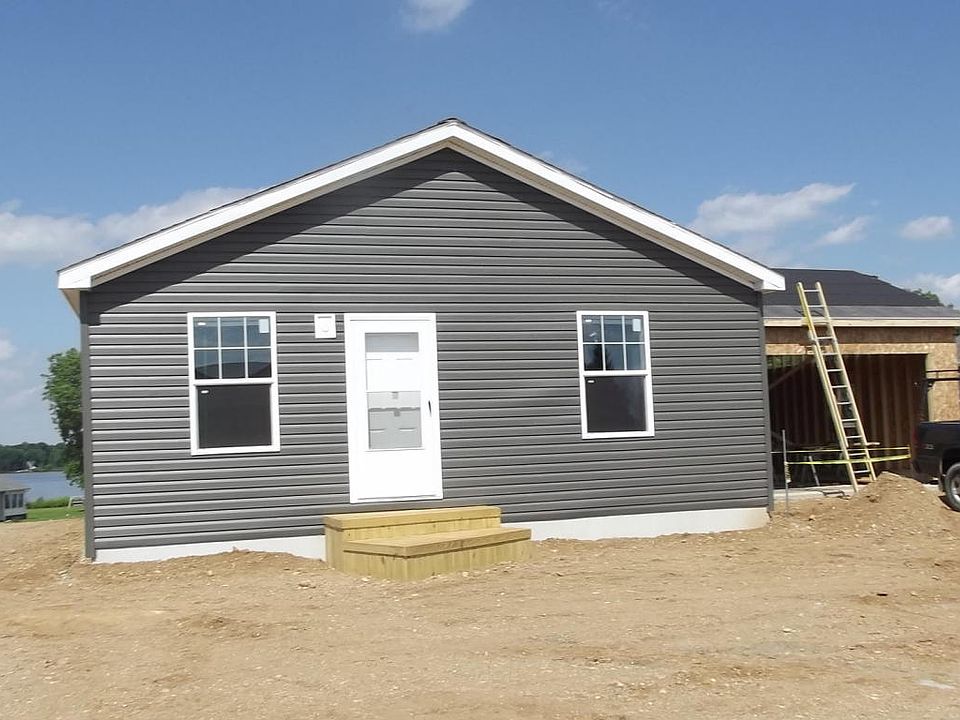 2nd image of 559 Bowline Blvd
