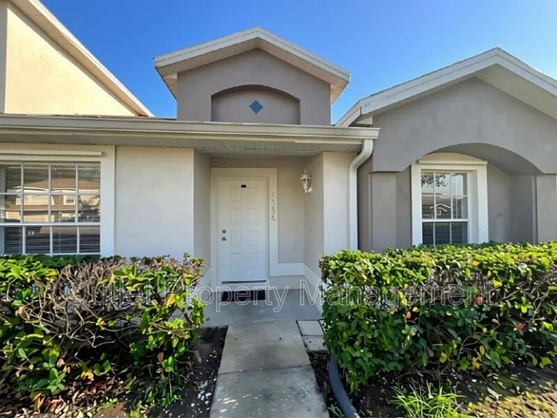 14796 Laguna Beach Cir