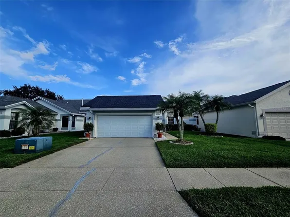 5661 Parkview Lake Dr, Orlando, FL 32821