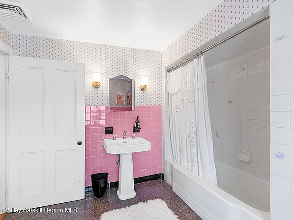 26th image of this home