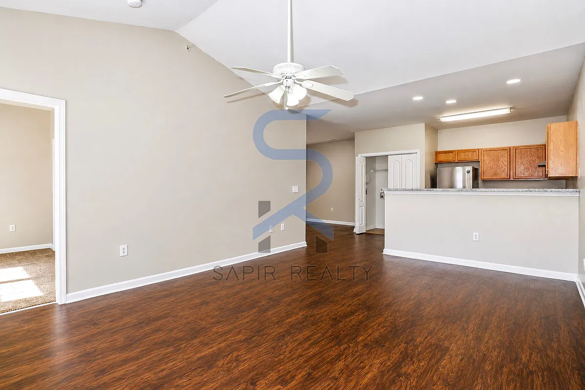 Building Photo - 7712 Autry Cir #524