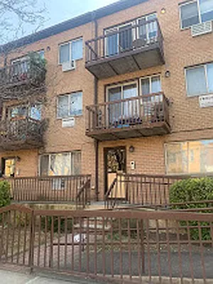 Rented by 18 REALTY | media 1