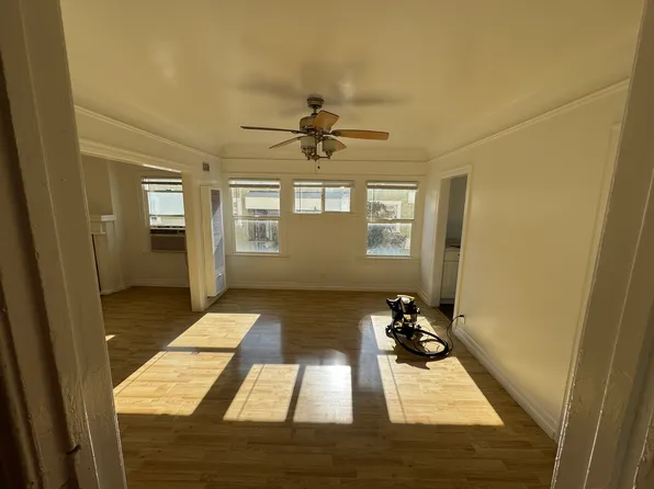 1635 N Kenmore Ave #1641-1/2, Los Angeles, CA 90027