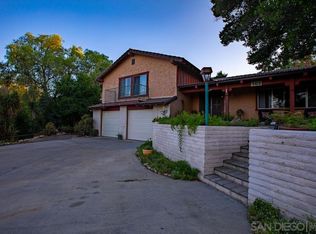 703 W Winterhaven Rd, Fallbrook, CA 92028