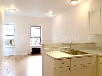 Rented by NY Casa Group