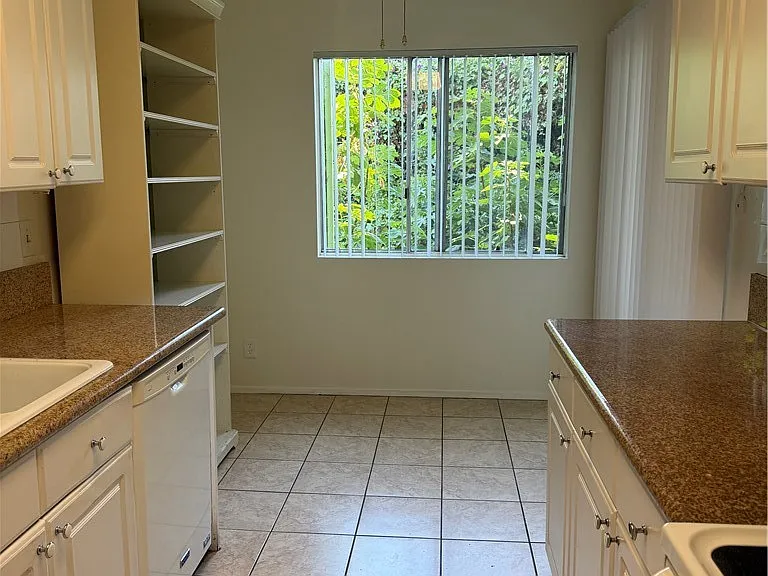 1301 S Atlantic Blvd #233C — Photo 6