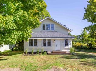106 N Oregon Ave, Osceola, IN 46561