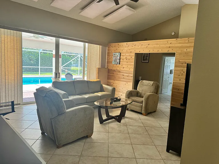 2937 SE Cates Cir — Photo 18