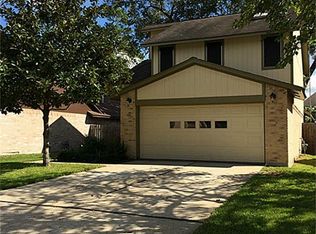 16610 Capewood Dr, Humble, TX 77396