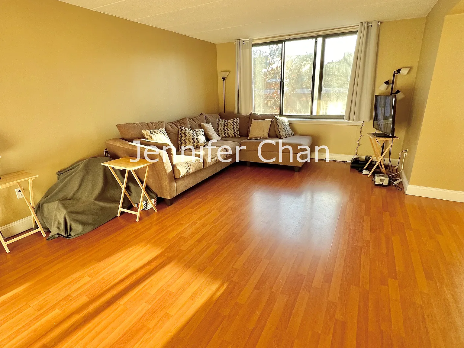 2 bed, 1000 sqft, $3,900 — Photo 4
