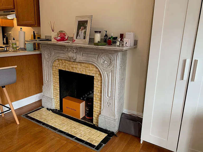 307 Beacon St #4 — Photo 12