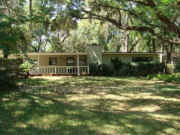 3rd image of 2650 Grasshopper Ln