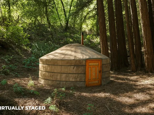 22 Highland Dr, Boulder Creek, CA 95006