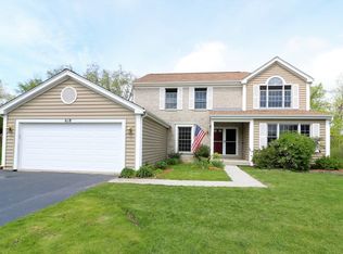 618 Chatham Cir, Algonquin, IL