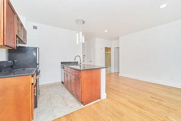 Rented by Living New York | media 20