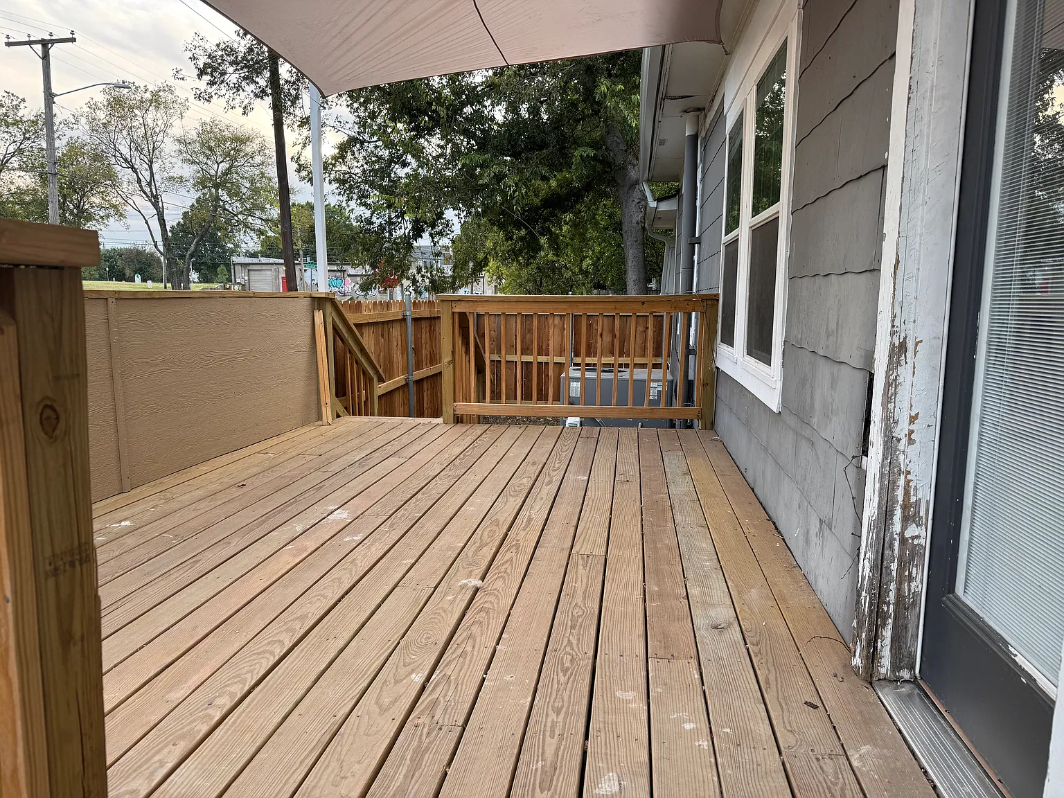2 bed, 850 sqft, $1,200 — Photo 2