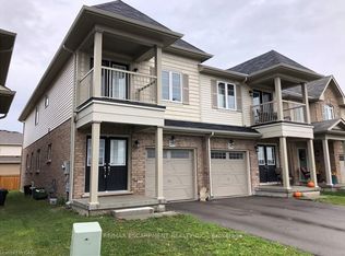 204 Lormont Blvd, Hamilton, ON