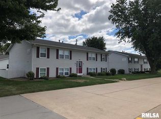 415 W Cedar Lane Dr APT B1-1, Walcott, IA