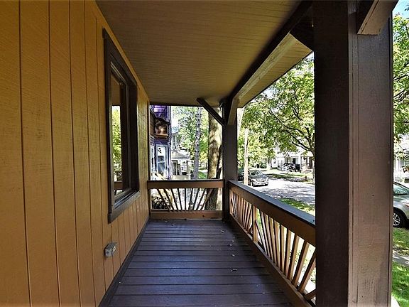 4th image of 3218 W 94th St