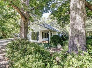 4911 Cartersville Rd, Powhatan, VA 23139