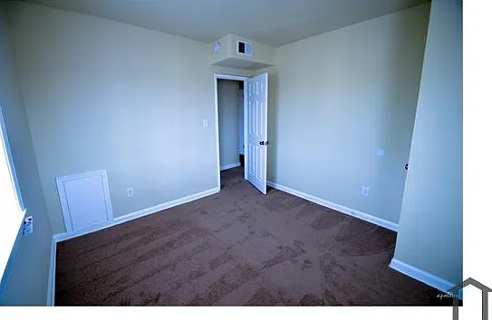 2 bed, 650 sqft, $2,750 — Photo 4