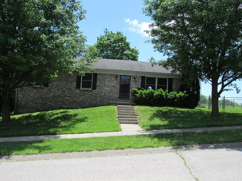 1st image of 2113 Mercer Dr