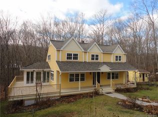 233 Woodland Rd, Mansfield, CT 06268